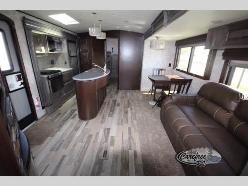 Winnebago Towables Instinct Travel Trailer Interior